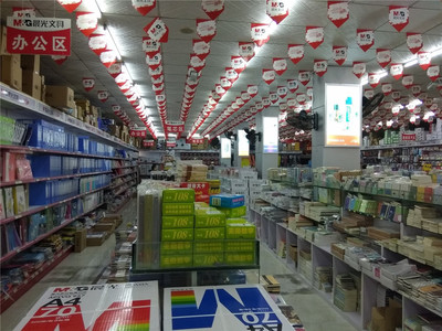 新九龍小商品批發(fā)城品類升級火爆招商